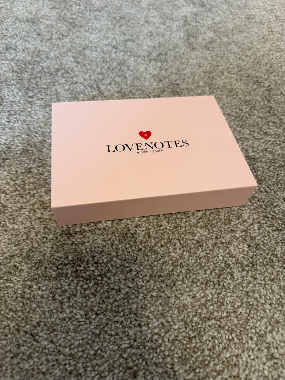 LOVENOTES by Ariana Grande